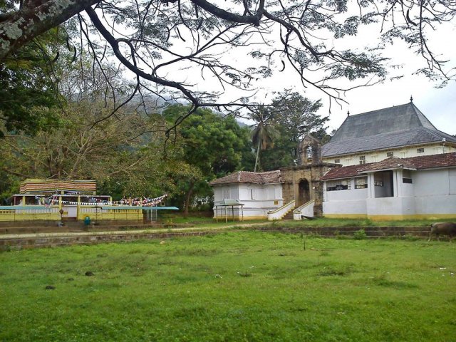 හඟුරන්කෙත පොත්ගුල් මාළිගා රාජමහා විහාරය
